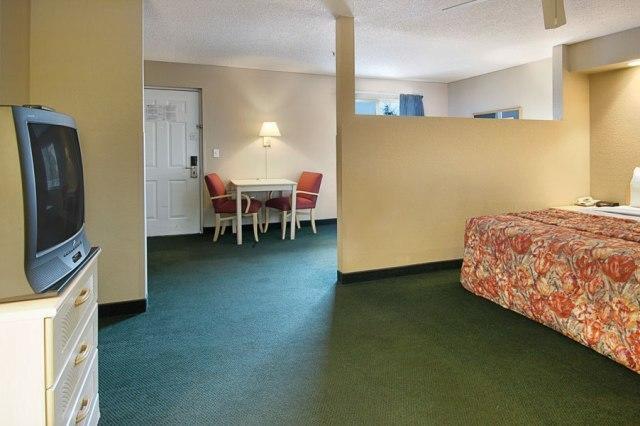 Red Roof Inn Ellenton - Bradenton Ne חדר תמונה